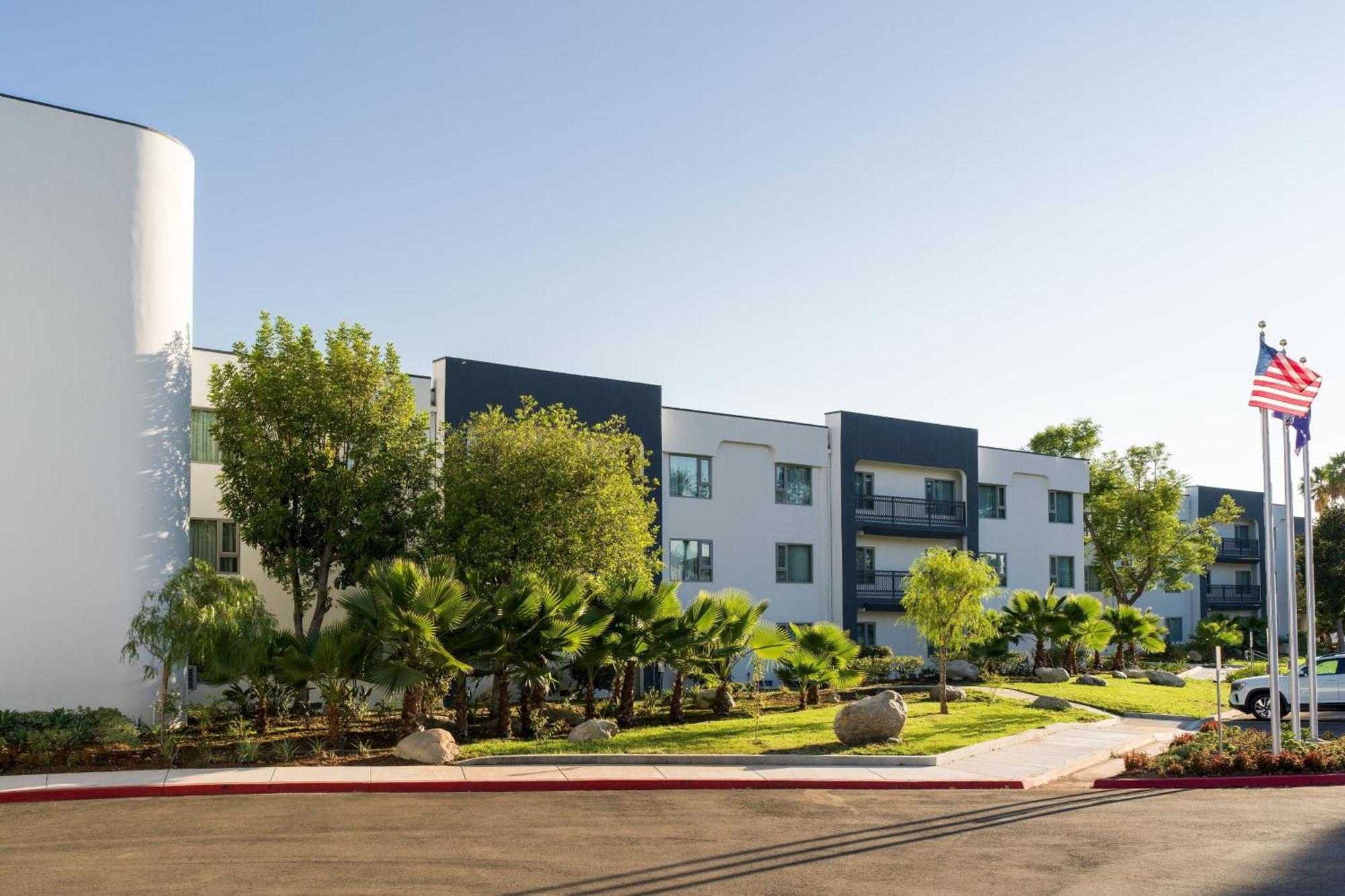 Delta Hotels By Marriott Ontario Airport Ngoại thất bức ảnh